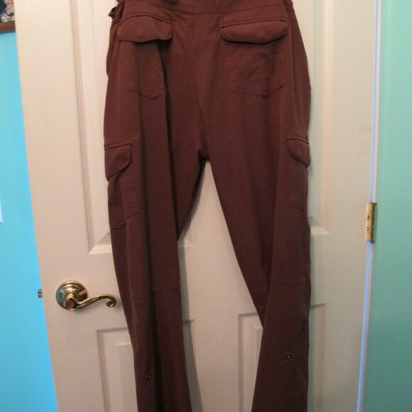 From REI:  KUHL Womens cargo pants Size 14  Burgandy - Picture 5 of 9